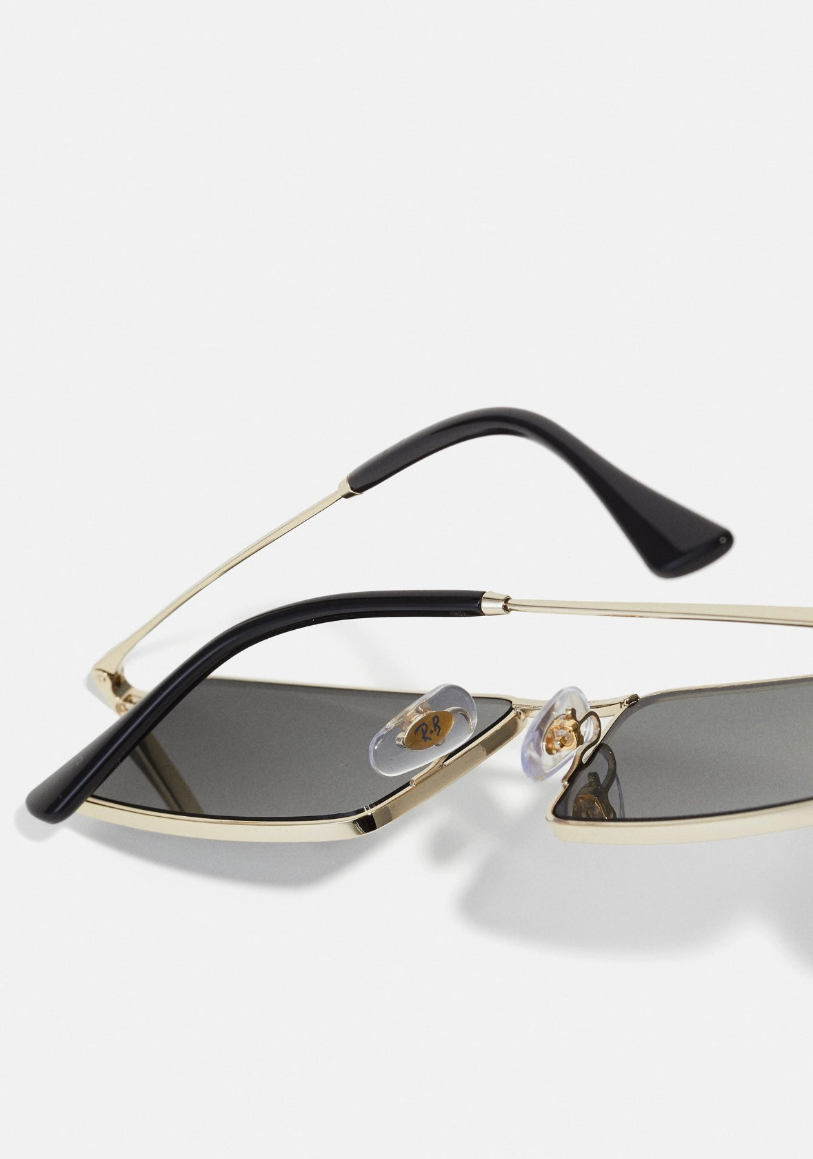Ray-Ban EMY