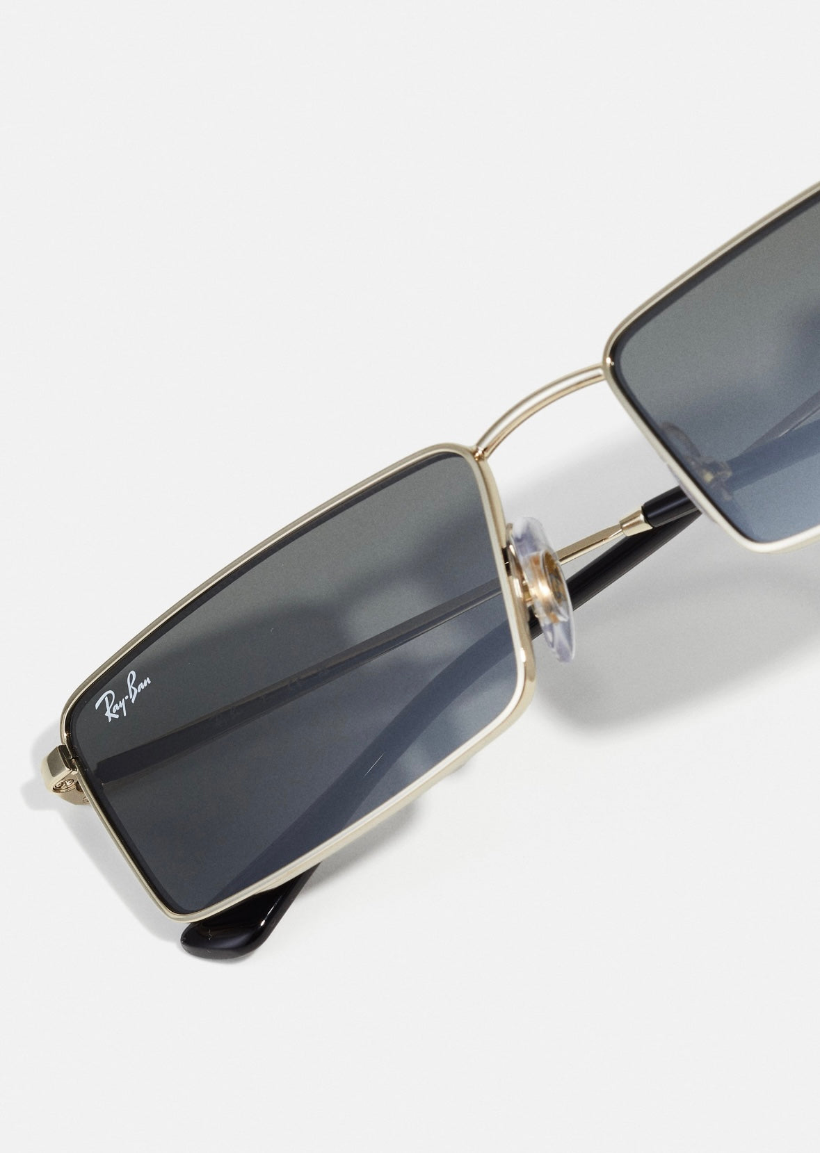 Ray-Ban EMY