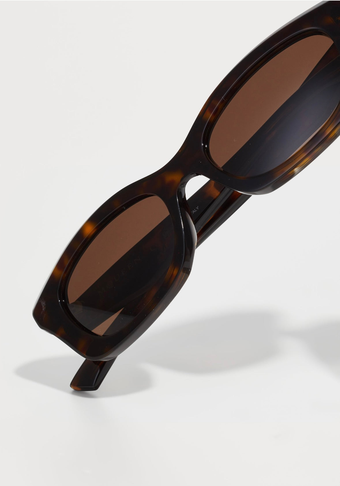 Alexander McQueen Havana/Brown