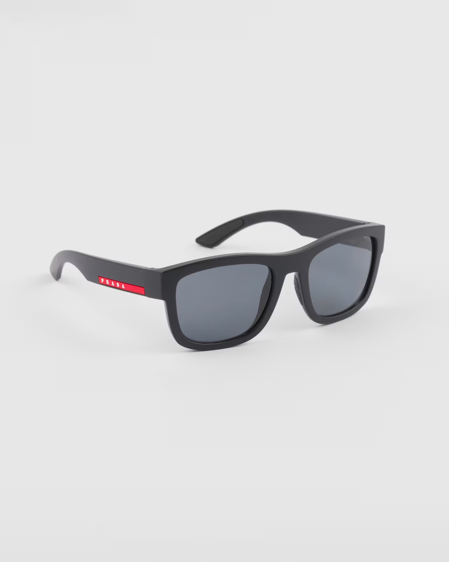 PRADA LINEA ROSSA NERO GOMMATO