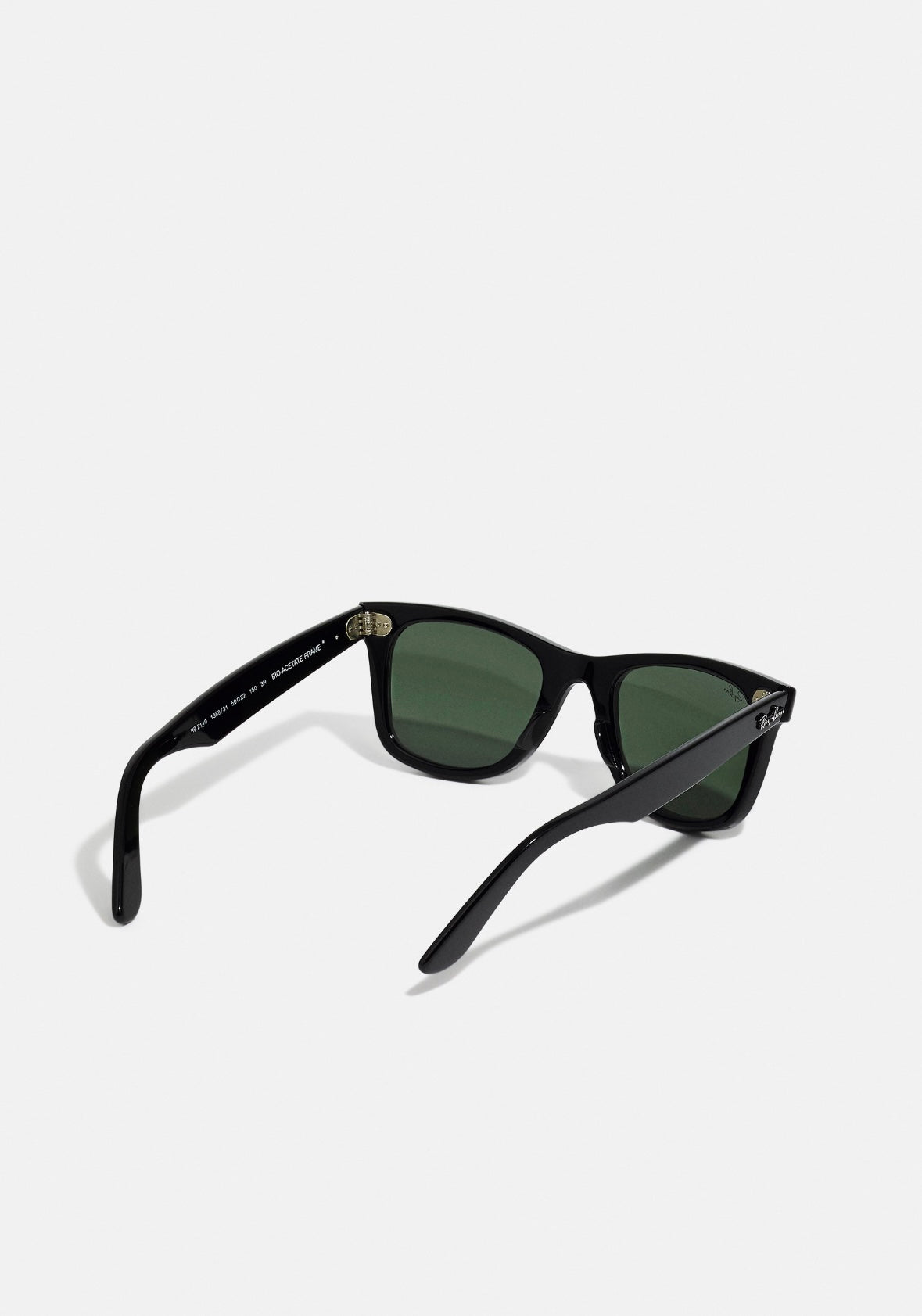 Ray-Ban WAYFARER